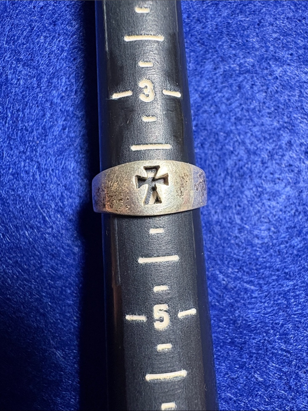 925 Sterling Silver Men's Cross Cutout Band - Silver